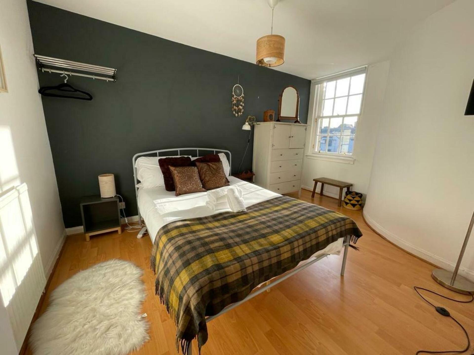 Charming 3 Bedroom Apartment In The Heart Of Vibrant Old Town EDI Buitenkant foto